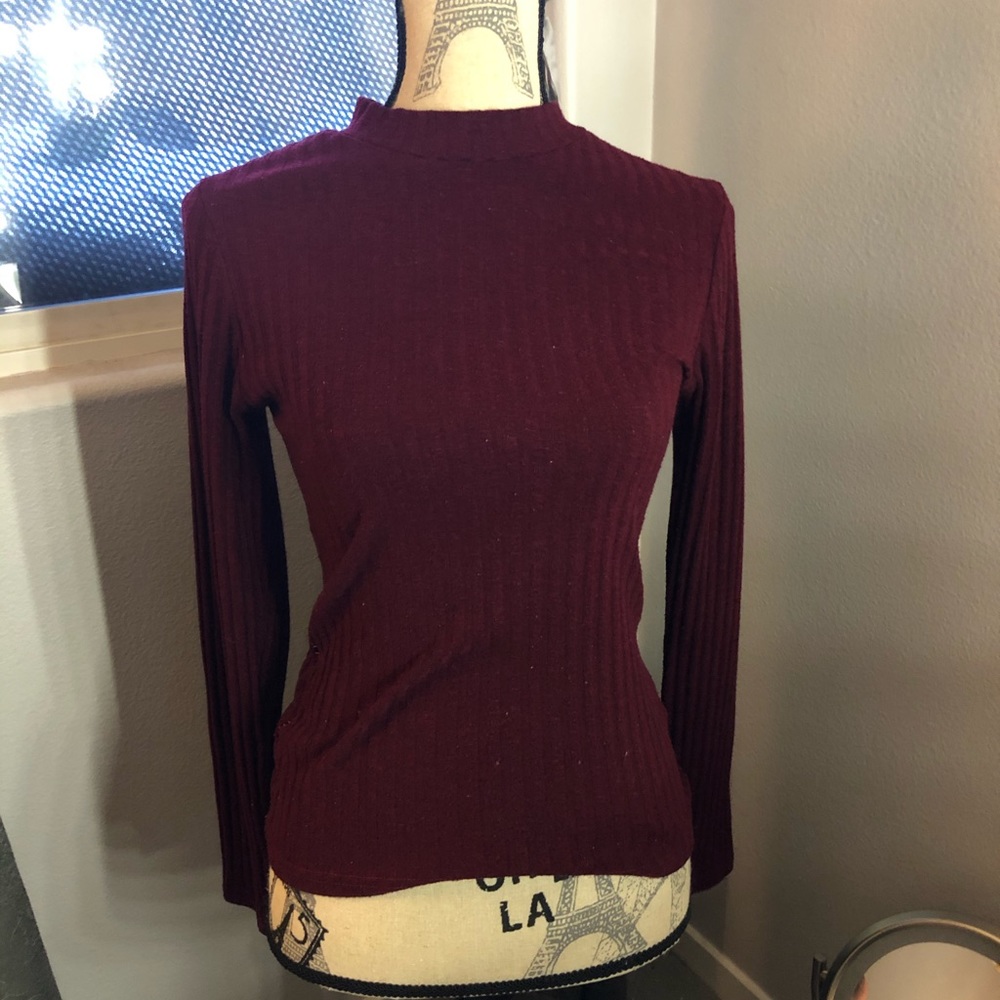 Long Sleeve Shirt/Sweater